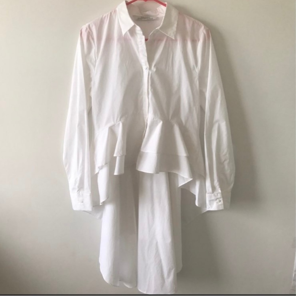 Hi-Low Zara ruffle button down